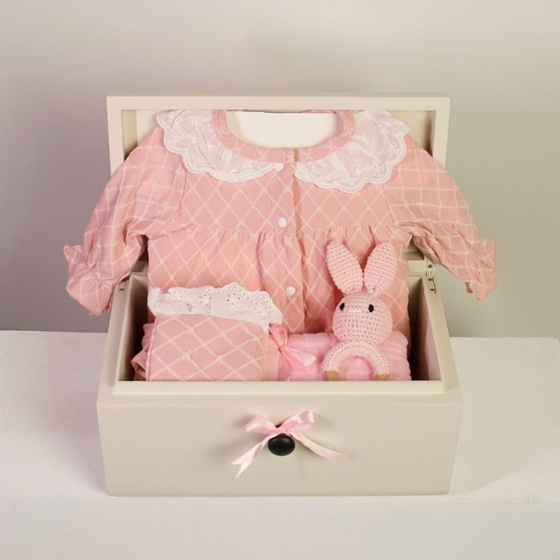 New Born Set (Girl)