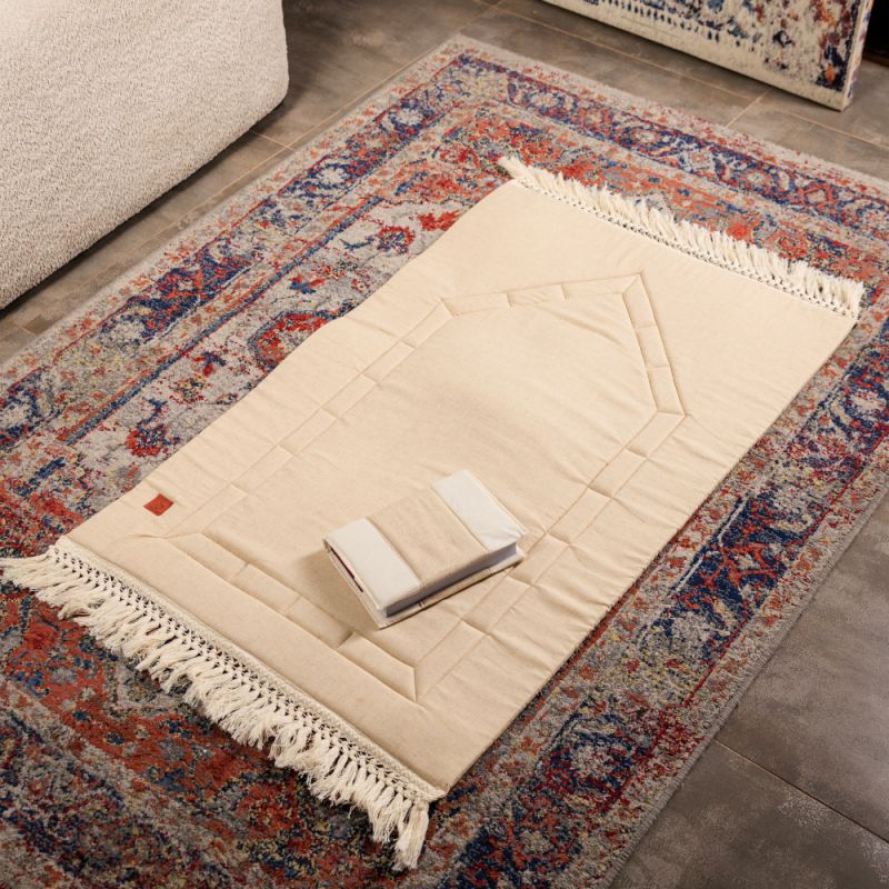 Praying Set (Beige)