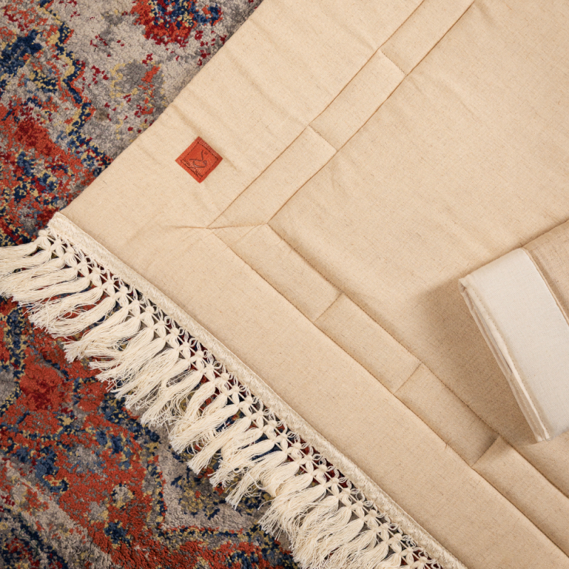 Praying Set (Beige)